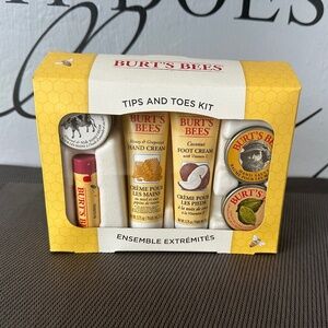NIB  Burt's Bees - Tips & Toes Kit - Natural Care